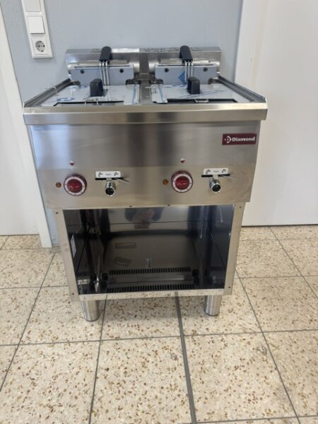 Diamond Elektro-Fritteuse | 2×10 Liter | Doppelbecken | Neuware