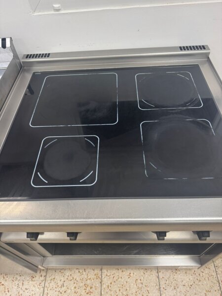 EKU C-750-EST-4 Elektro-Ceranherd | Gastro | Gebraucht