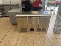 Stalgast STARLINE Saladette | 3-türig | 368 Liter | 4× GN 1/1 | B-Ware