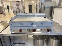 KBS FTHC 90 EL – Elektro-Auftisch-Grillplatte | 3 Zonen | Glatt | B-Ware